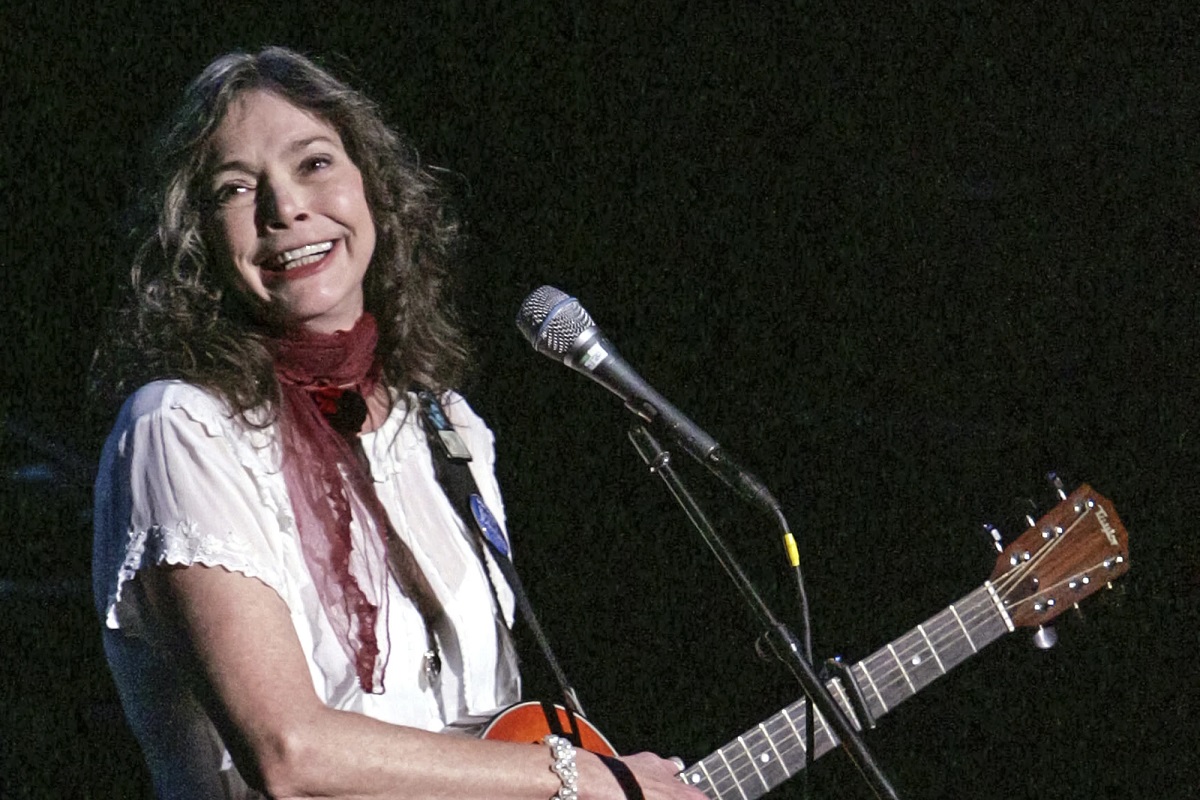 Nanci Griffith, cantora da música country e folk, morre aos 68 anos