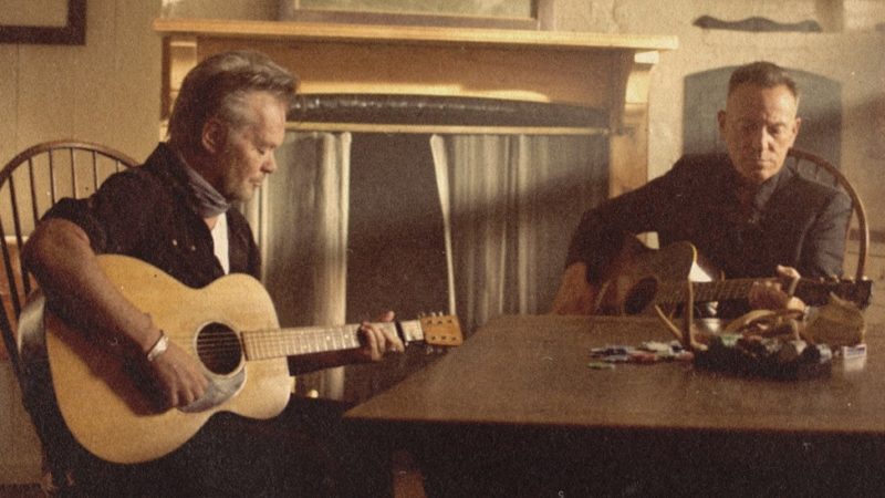 Bruce Springsteen e John Mellencamp se unem em ‘Wasted Days’; ouça