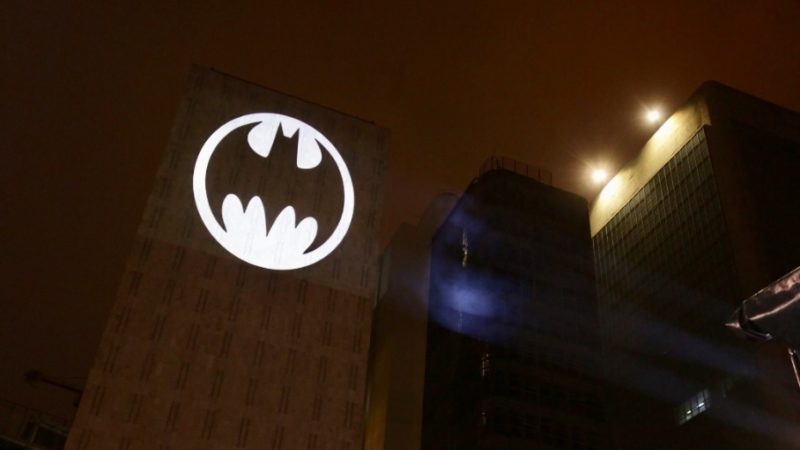 Batman Day: Bat-Sinal ilumina São Paulo neste sábado