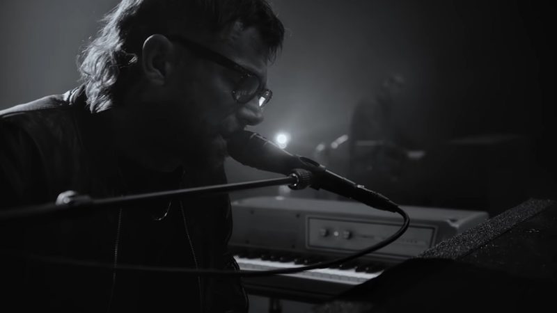 Damon Albarn (Blur, Gorillaz) lança novo single ‘Particles’; assista vídeo