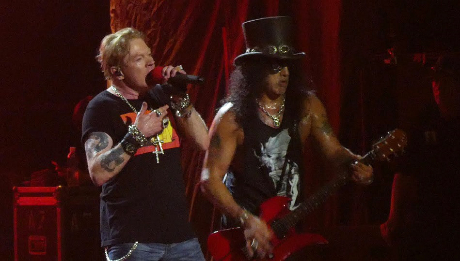 Guns N’ Roses toca ‘Hard Skool’ pela primeira vez ao vivo; assista