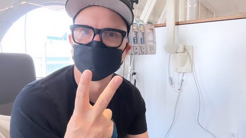 Mark Hoppus, do Blink-182, termina tratamento com quimioterapia