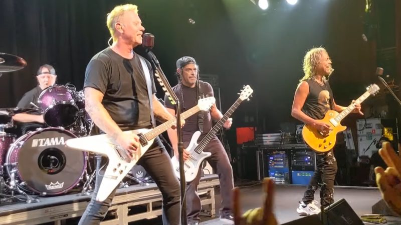 Metallica realiza show intimista para vacinados na Califórnia; assista