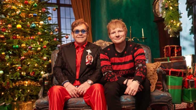 Ed Sheeran e Elton John lançam faixa natalina ‘Merry Christmas’; assista clipe