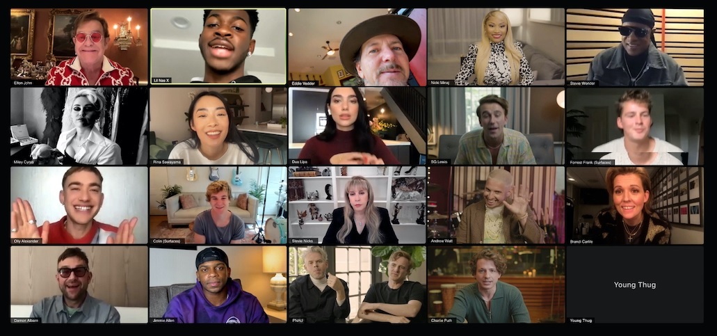 Elton John reúne Eddie Vedder, Miley Cyrus, Dua Lipa e Damon Albarn em chamada de vídeo