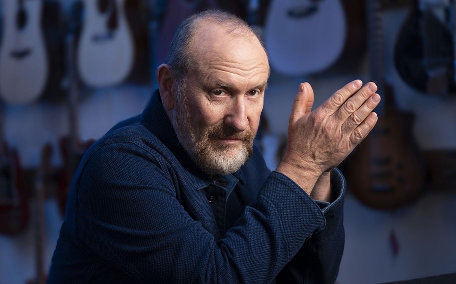 Colin Hay (Men At Work) lança ‘Now And The Evermore’ com Ringo Starr; ouça