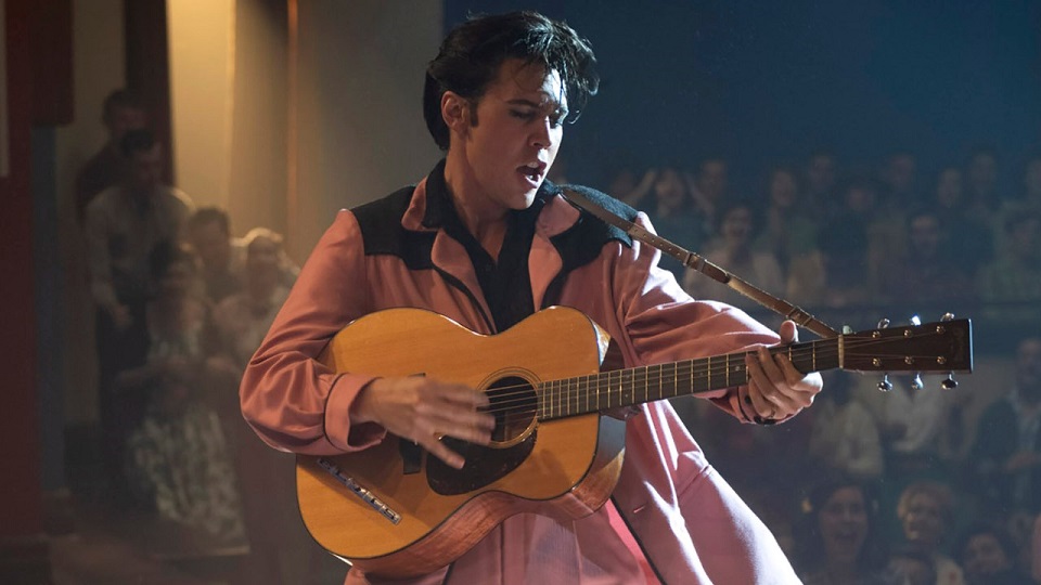 ‘Elvis’, cinebiografia de Elvis Presley, ganha primeiro trailer; confira legendado
