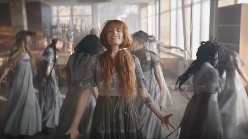 Florence + The Machine lança clipe do novo single 'Heaven is Here' filmado na Ucrânia
