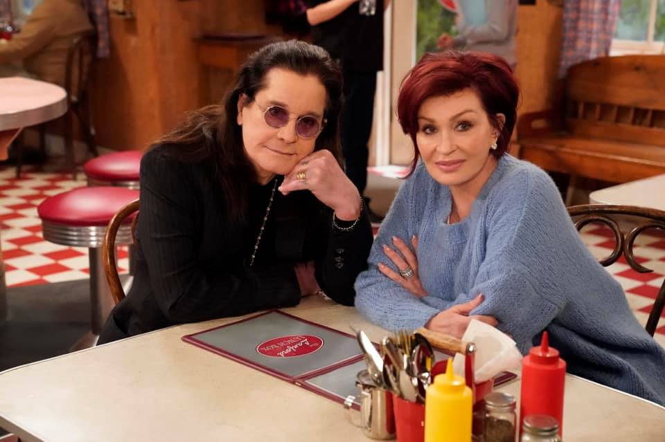 Ozzy e Sharon Osbourne vão morar na Inglaterra para fugir dos impostos