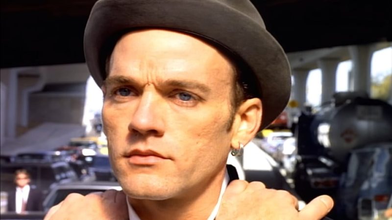 'Everybody Hurts', do R.E.M., é eleita a canção mais triste de todos os tempos