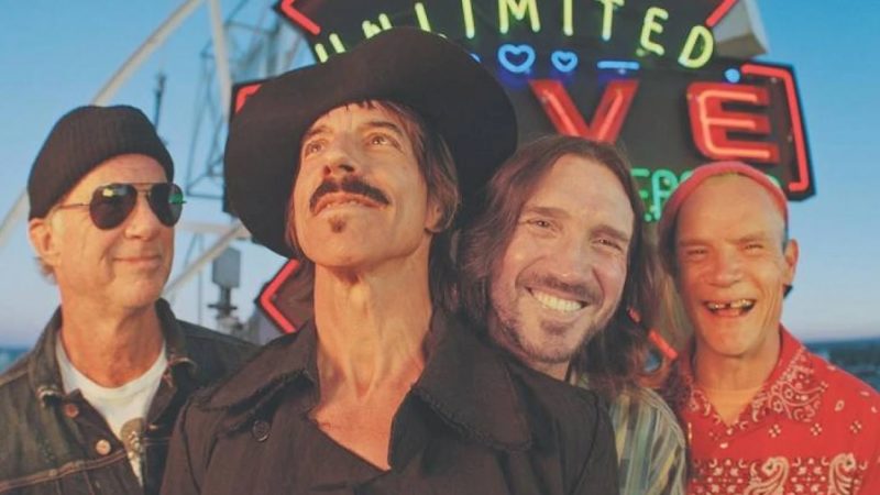 Red Hot Chili Peppers lança álbum 'Unlimited Love' e libera clipe de 'These Are The Ways'
