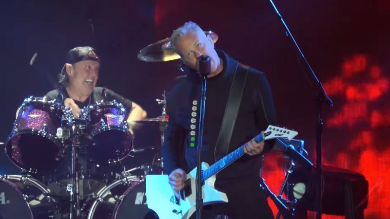 Metallica divulga vídeos oficiais de recente performance no Chile; assista