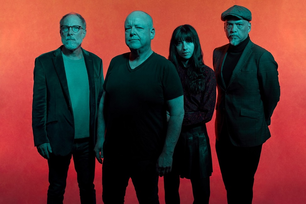 Pixies anuncia novo álbum ‘Doggerel’ e divulga single ‘There’s a Moon On’