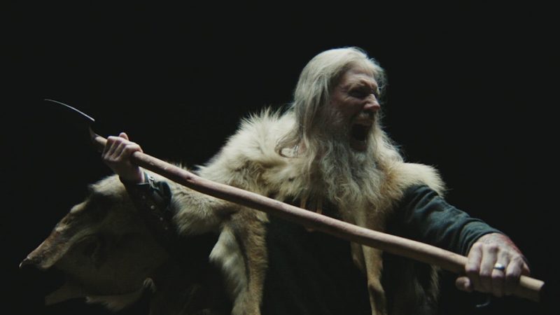 Amon Amarth vira peça de tabuleiro em clipe de 'The Great Heathen Army'