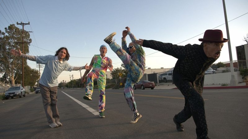 Red Hot Chili Peppers lança single em homenagem a Eddie Van Halen