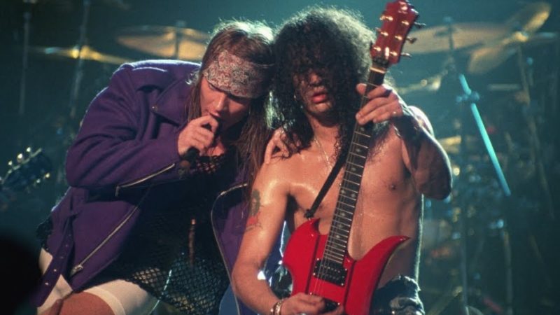 Guns N' Roses lança clipe ao vivo de 'You Could Be Mine' de 1991