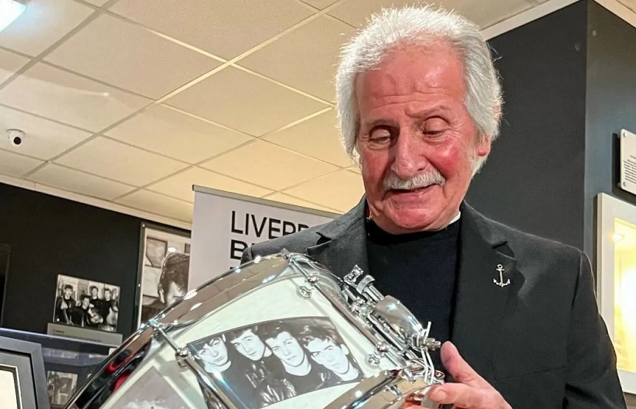 Pete Best, primeiro baterista dos Beatles, vem ao Brasil em novembro