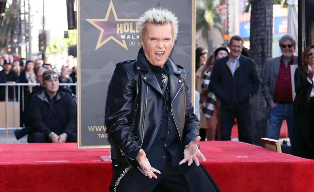 Billy Idol ganha estrela na Calçada da Fama de Hollywood