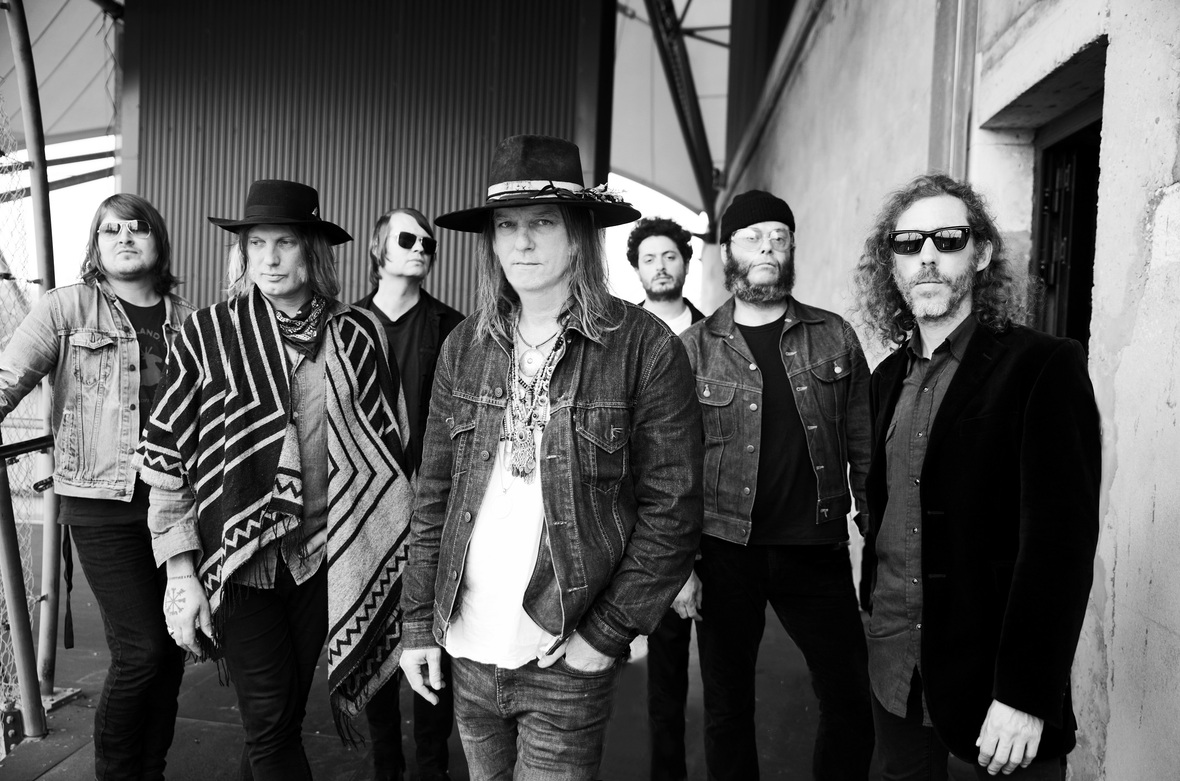 The Brian Jonestown Massacre estreia no Brasil em abril