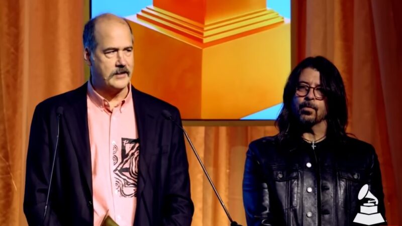 Nirvana recebe prêmio especial no Grammy 2023