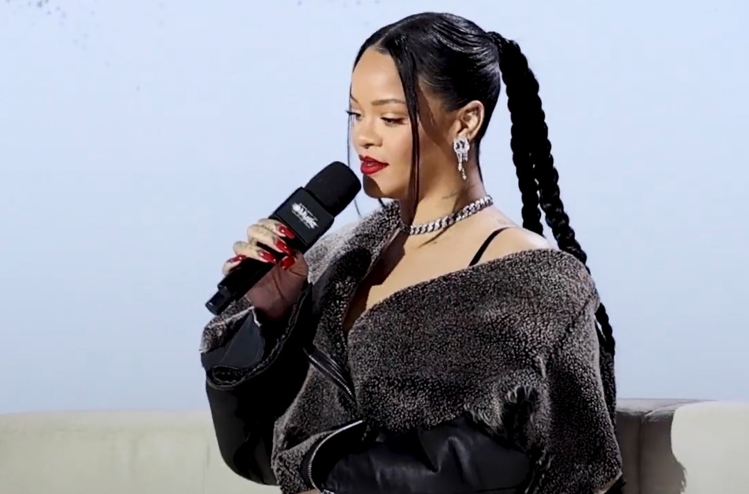 Rihanna revela dificuldade para montar setlist no Super Bowl