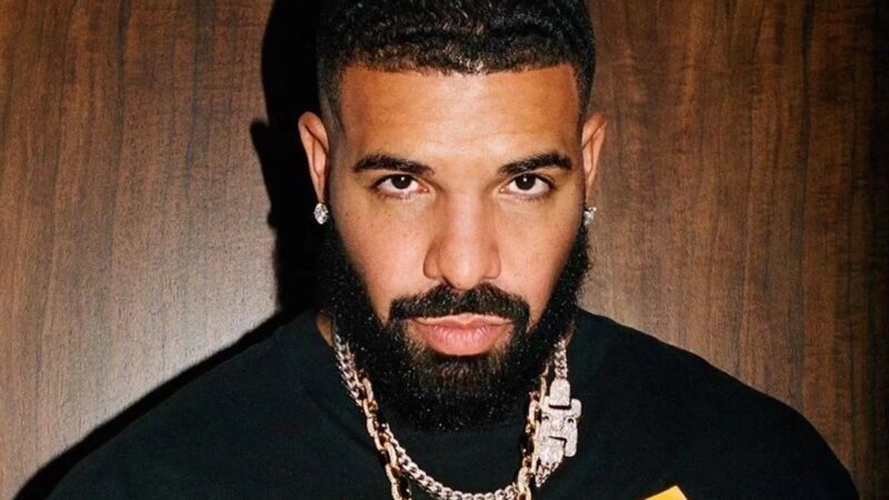 Drake cancela show no Lollapalooza Brasil 2023
