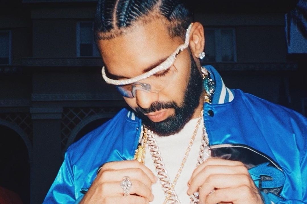 Drake teria cancelado show no Lollapalooza Brasil por achar público ‘exigente’ e que ‘canta errado’