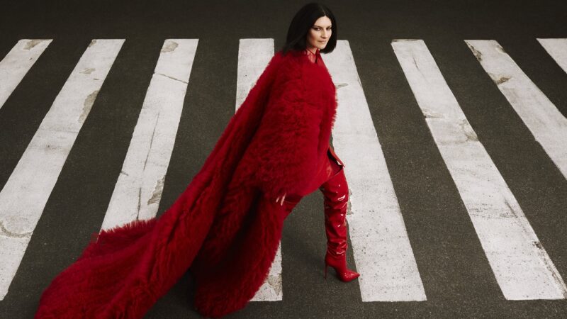 Laura Pausini anuncia show em São Paulo com nova turnê mundial