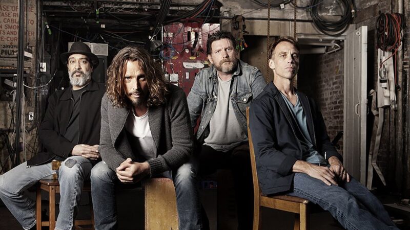 Soundgarden confirma lançamento de álbum com últimas gravações com Chris Cornell