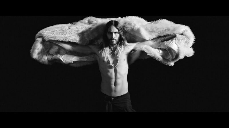 Thirty Seconds To Mars lança 'Stuck', primeiro single inédito em cinco anos