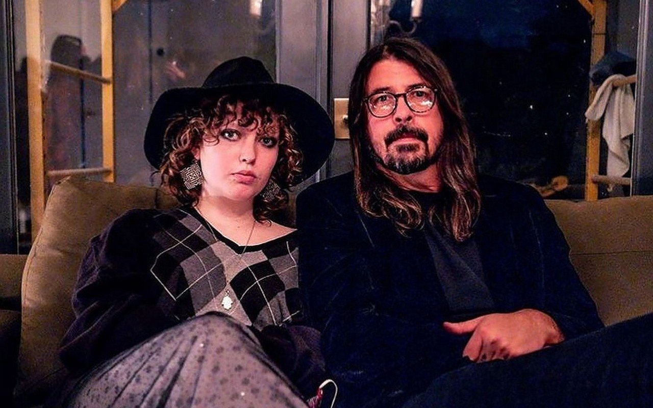Foo Fighters lança ‘Show Me How’ com participação da filha de Dave Grohl