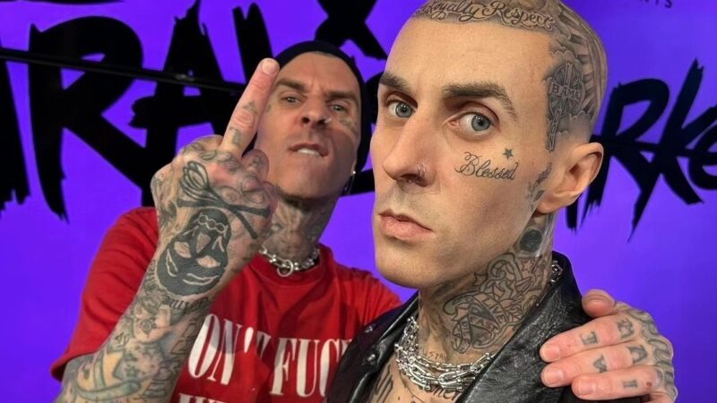 Travis Barker, do Blink-182, ganha estátua de cera no Madame Tussauds