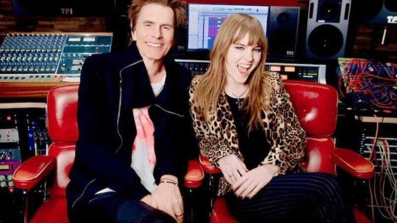 Duran Duran lança cover de 'Psycho Killer', do Talking Heads, com Victoria De Angelis, do Måneskin