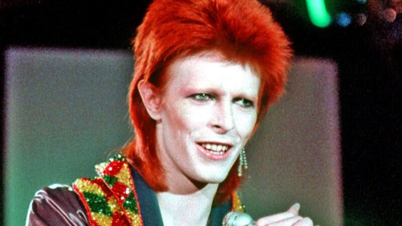 David Bowie teria dificuldade de fazer sucesso na era do streaming, diz Nile Rodgers