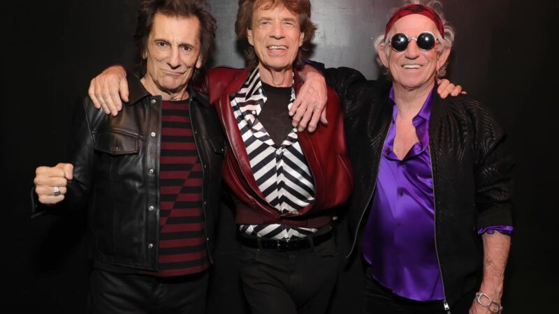 Rolling Stones lançam clipe ao vivo de 'Whole Wide World'