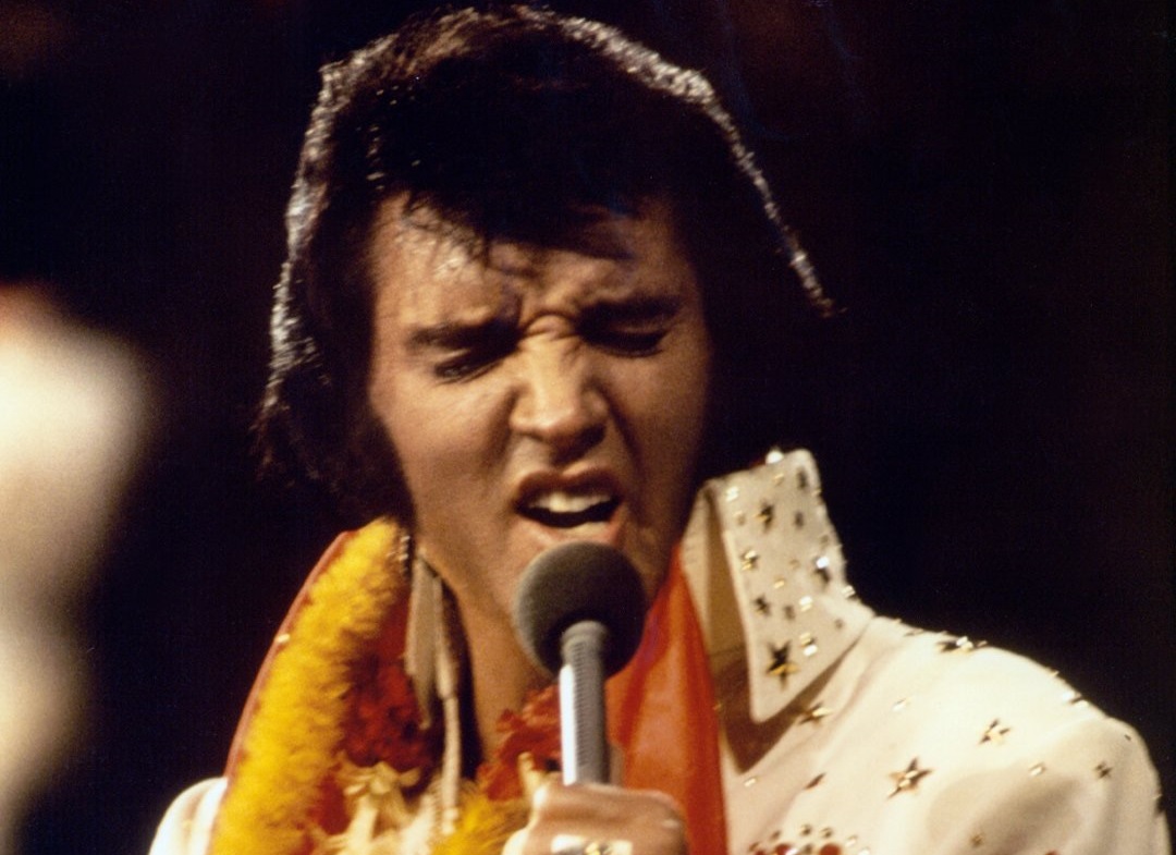 Elvis Presley voltará aos palcos como holograma