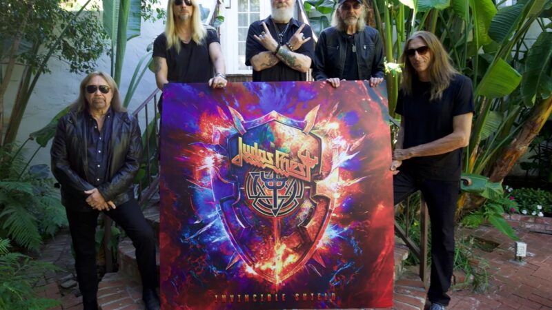 Judas Priest lança álbum 'Invincible Shield' com lyric videos de todas as 14 faixas