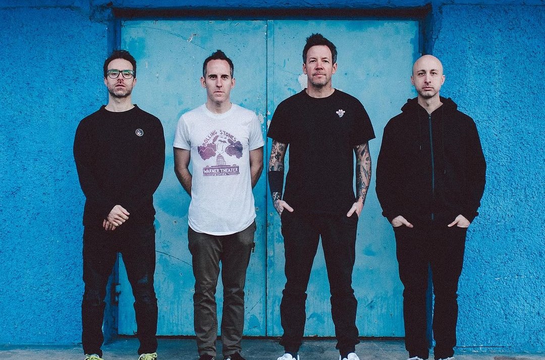 Simple Plan lamenta morte de fã em festival no Rio: ‘totalmente arrasados’