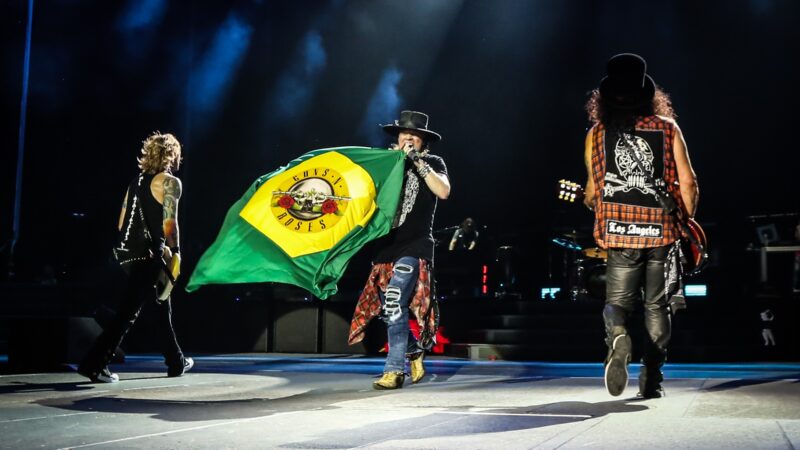 Guns N’ Roses pede doações para vítimas do Rio Grande do Sul