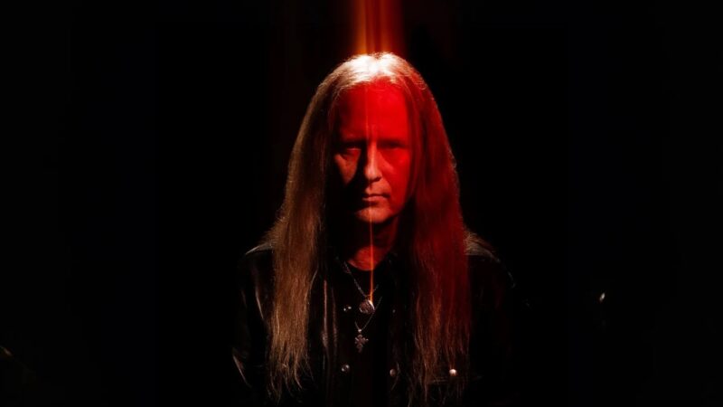 Jerry Cantrell, do Alice in Chains, lança single 'Vilified' e anuncia novo álbum 'I Want Blood'