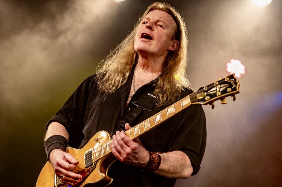 Roland Grapow (Masterplan, ex-Helloween) desembarca no Brasil para shows em SP