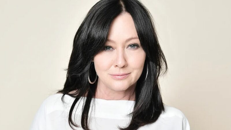 Shannen Doherty, atriz de 'Barrados no Baile', morre aos 53 anos