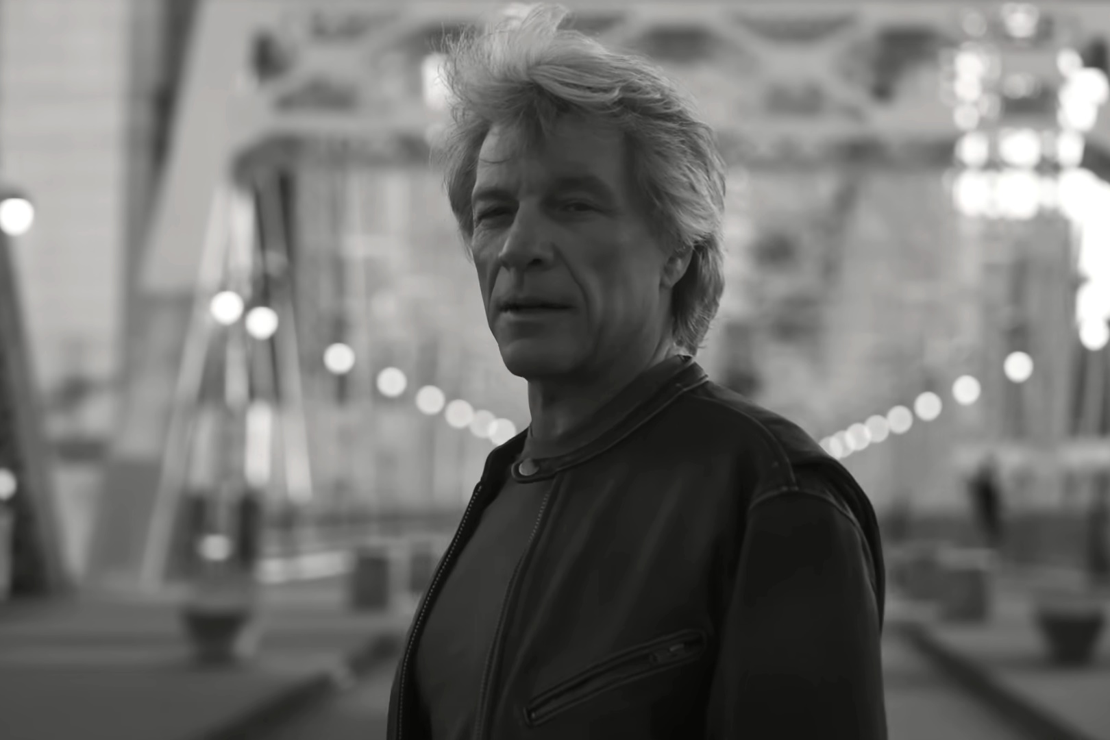 Bon Jovi lança clipe de ‘The People’s House’ gravado em ponte onde cantor salvou uma vida