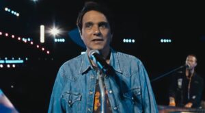 Coldplay convida Ralph Macchio para clipe de 'The Karate Kid'