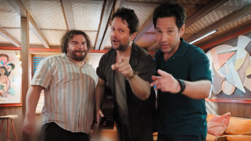 Selton Mello, Jack Black e Paul Rudd fazem música nos bastidores de 'Anaconda'