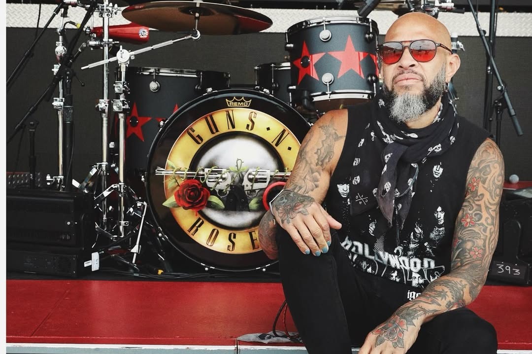 Guns N’ Roses: Frank Ferrer se pronuncia sobre saída da banda: ‘decepção’