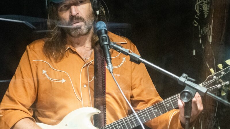 Lemonheads lança single duplo 'Deep End / Sad Cinderella'