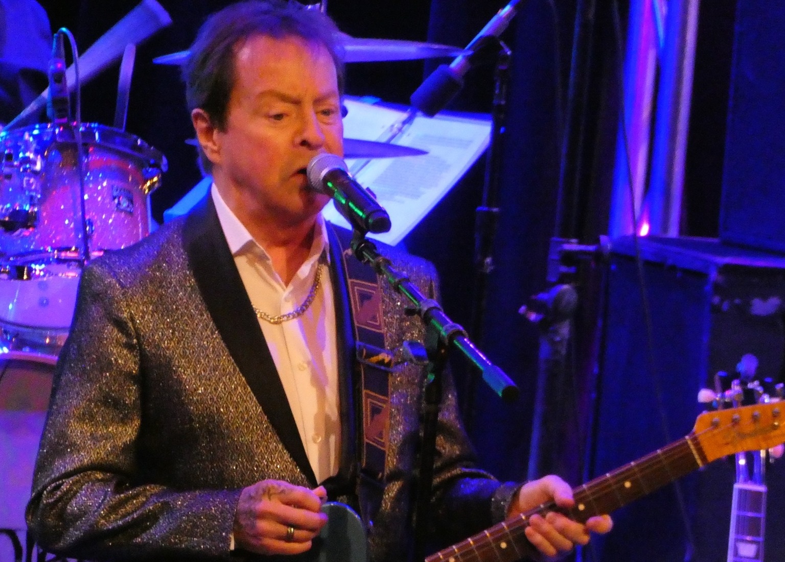 Rick Derringer, icônico guitarrista, morre aos 77 anos