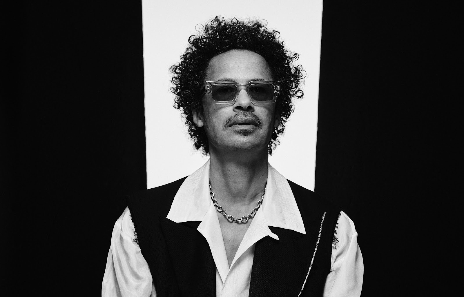 Eagle-Eye Cherry está de volta com novo single ‘Hate To Love’