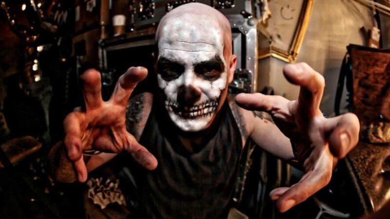 Michale Graves inicia turnê pelo Brasil tocando Misfits